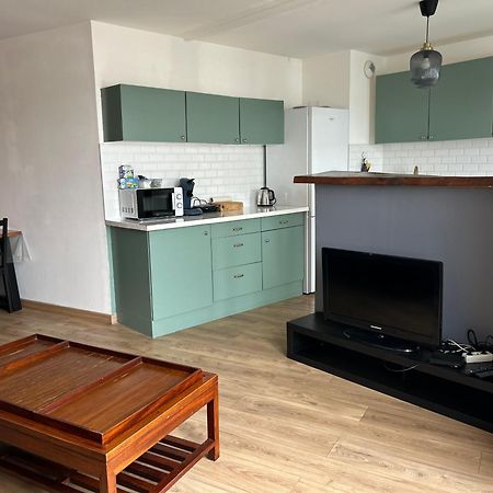 2 Bedroom Apartment + Parking Saint-Denis  Exteriör bild