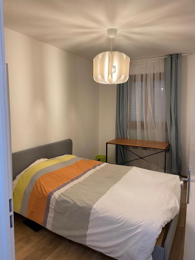 2 Bedroom Apartment + Parking Saint-Denis  Exteriör bild